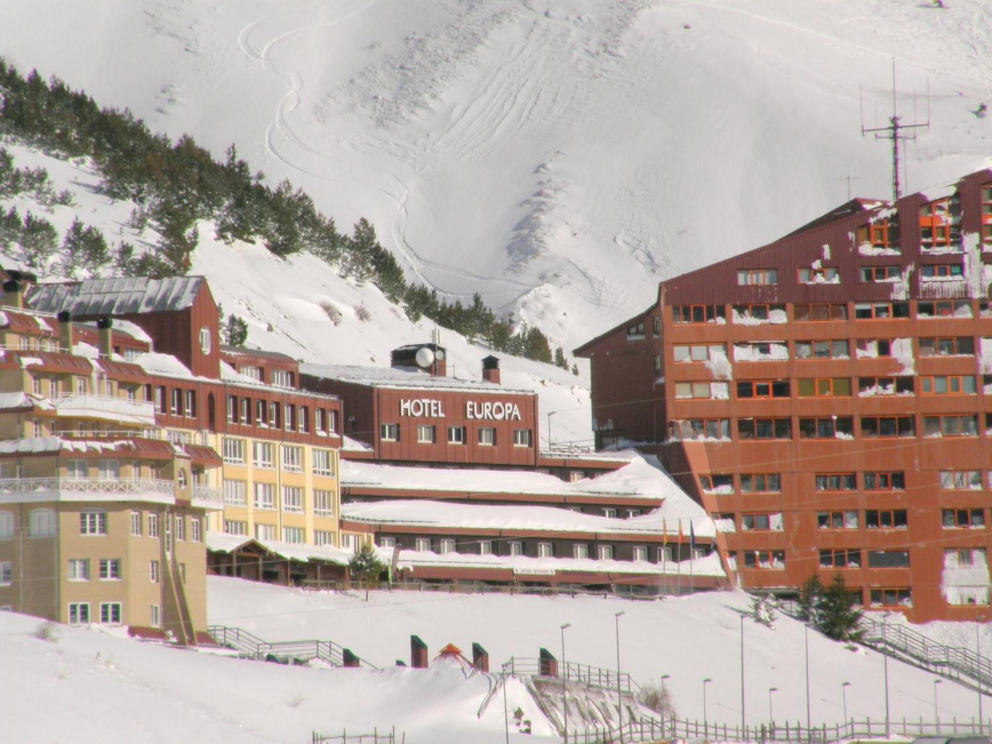 Hotel Europa Astun Exterior foto